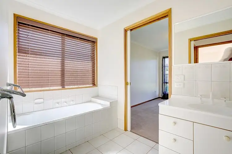 Sixth view of Homely house listing, 76 Adams Street, Jindera NSW 2642