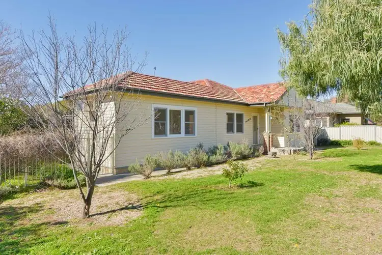 Main view of Homely house listing, 33 Edward Street, Tamworth NSW 2340
