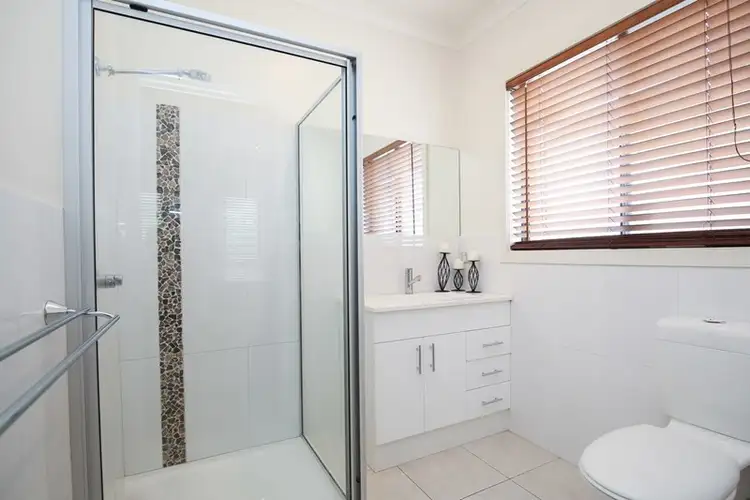Seventh view of Homely house listing, 3 Stamford Court, Buronga NSW 2739