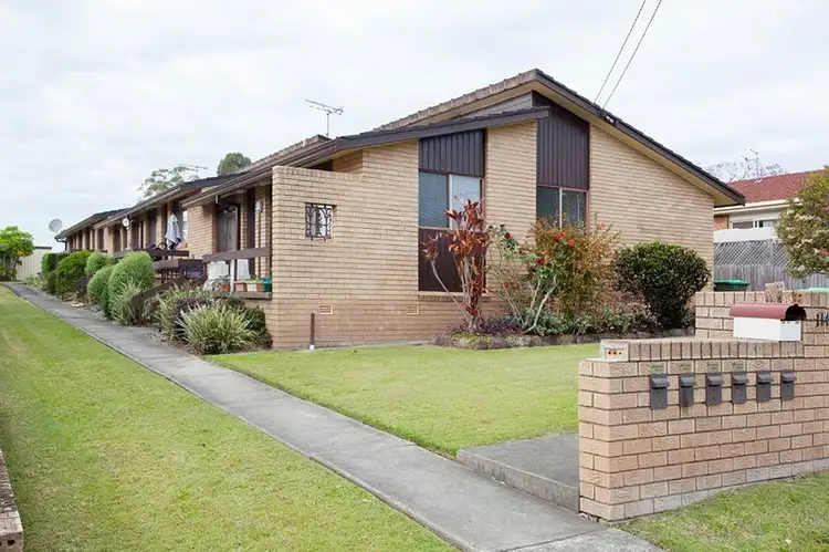 Main view of Homely unit listing, 2/114 Albert Street, Taree NSW 2430