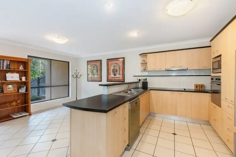 Fourth view of Homely house listing, 7/9 Pamela Place, Kenmore Hills QLD 4069
