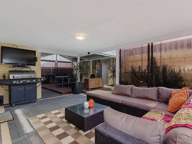 47 Gemstone Parade, Wellard WA 6170