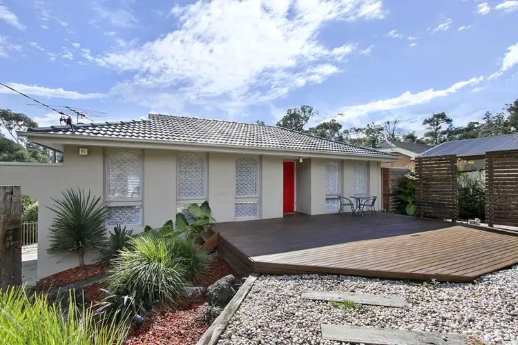 13 Old Warburton Road, Seville VIC 3139