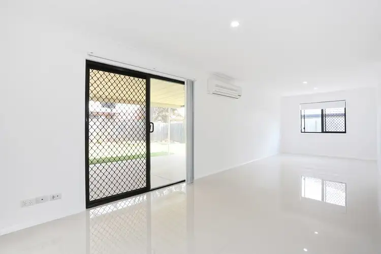 Sixth view of Homely house listing, 33 Berkshire Place, Springfield Lakes QLD 4300