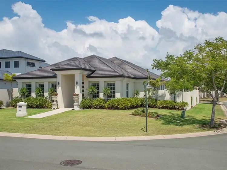 2837 Wylarah Way, Hope Island QLD 4212