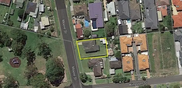 14 Moore Street, Oak Flats NSW 2529