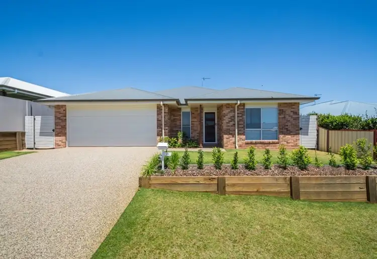 25 Scullin Street, Middle Ridge QLD 4350