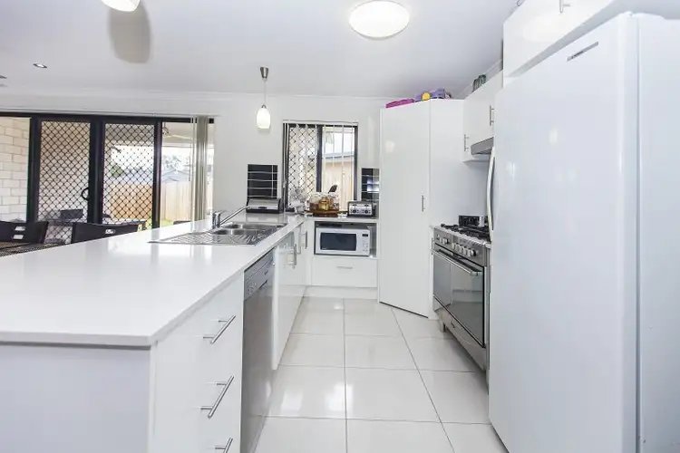 4 Illidge Street, Augustine Heights QLD 4300