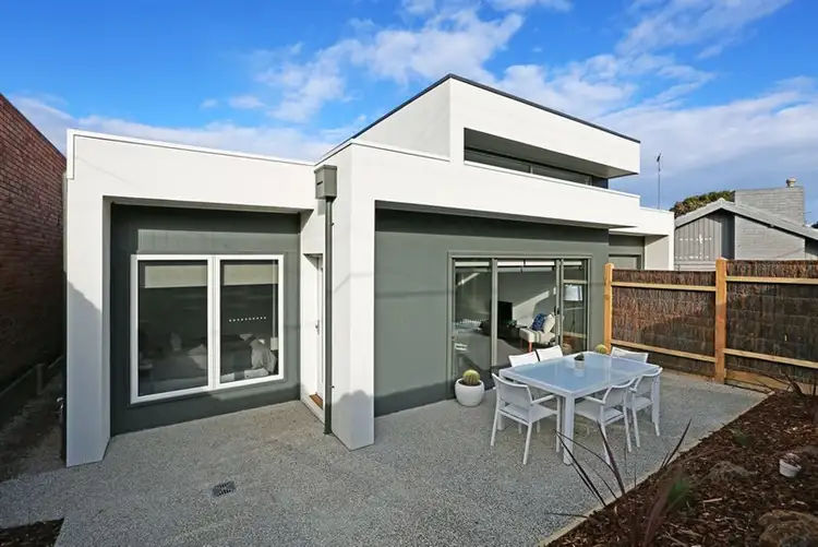 3/219a Mount Pleasant Road, Highton VIC 3216