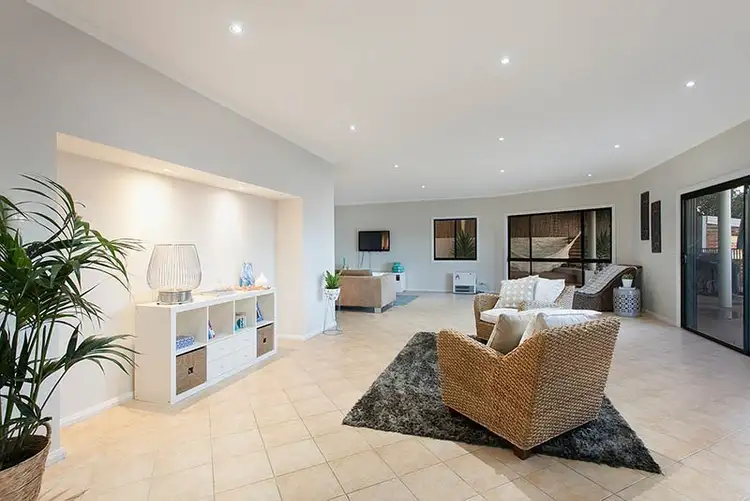 Sixth view of Homely house listing, 10 Houtman Avenue, Shell Cove NSW 2529