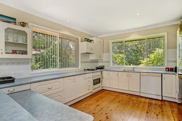 Fifth view of Homely house listing, 9 Louisa Avenue, Cardiff NSW 2285