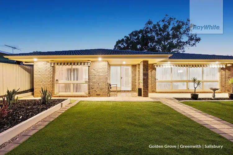 17 Lomalinda Drive, Craigmore SA 5114