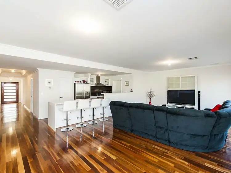 Sixth view of Homely house listing, 11 Amalfi Way, Canning Vale WA 6155