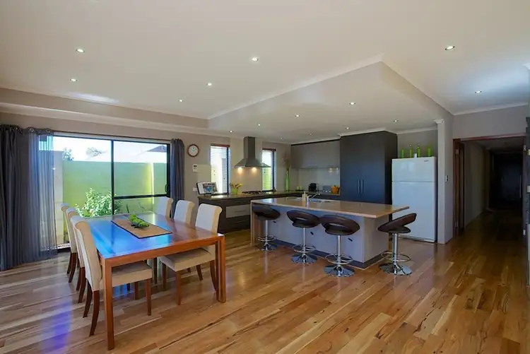 2 Melaleuca Lane, Baldivis WA 6171