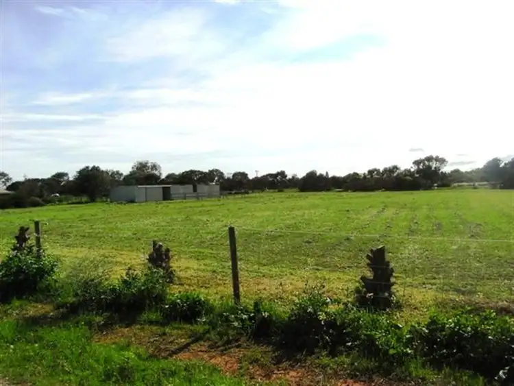 3 Hanlon Street, Utakarra WA 6530