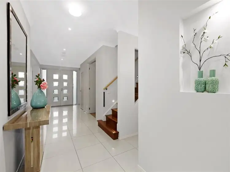 Seventh view of Homely house listing, 4 Deepwater Drive, Waterways VIC 3195