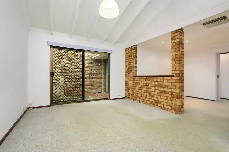Second view of Homely villa listing, 7/7 Hesford Avenue, Mount Pleasant WA 6153