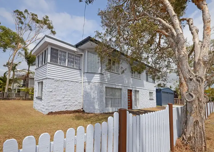 125 Pulgul Street, Urangan QLD 4655