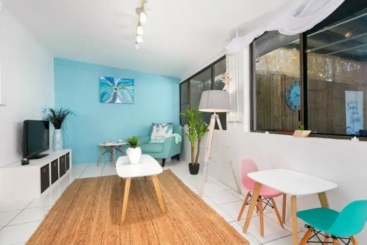 Fifth view of Homely house listing, 2/100 Trinity Beach Road, Trinity Beach QLD 4879