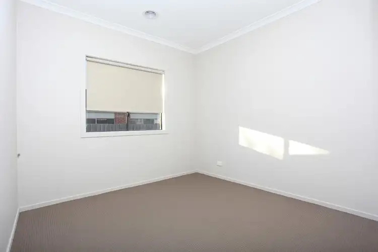 Sixth view of Homely house listing, 72 Rose Grange Boulevard, Tarneit VIC 3029