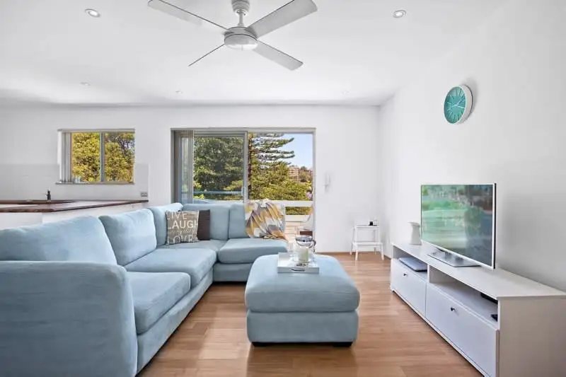 Main view of Homely apartment listing, 17/27A Eaton Street, Neutral Bay NSW 2089