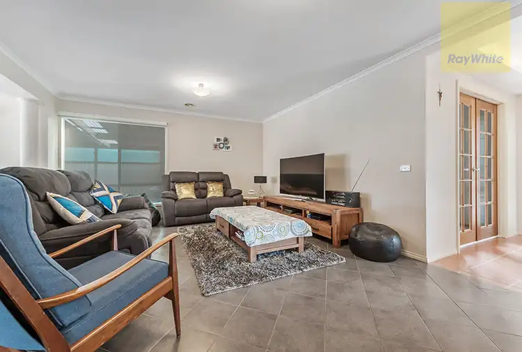 Second view of Homely house listing, 26 Maple Place, Craigieburn VIC 3064