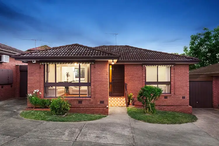 2/1 York Avenue, Oakleigh VIC 3166