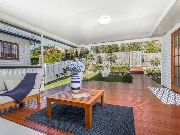 129 Fletcher Parade, Bardon QLD 4065