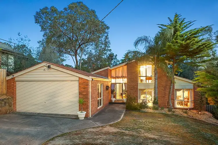 2 Claire Court, Eltham North VIC 3095