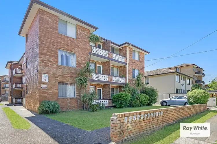 Main view of Homely unit listing, 4/31-33 Fourth Avenue, Campsie NSW 2194