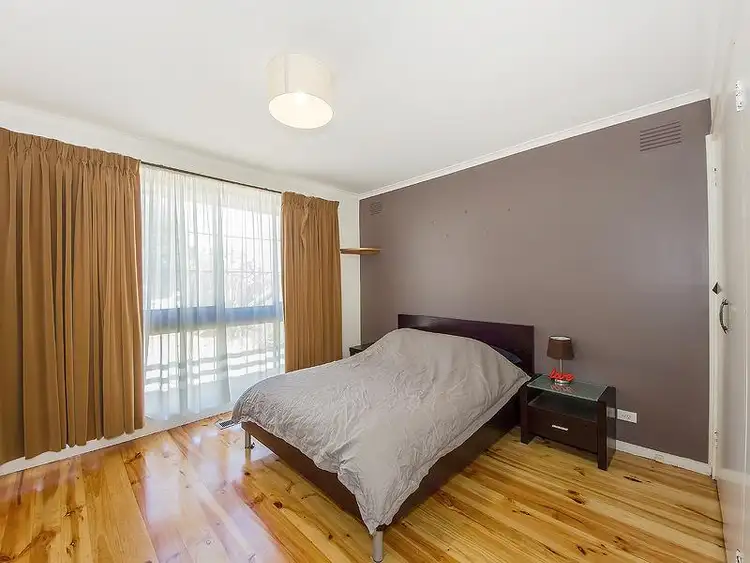 Sixth view of Homely house listing, 4 Elinga Court, Albanvale VIC 3021