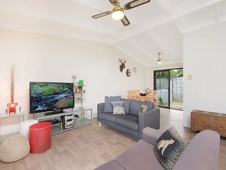 Second view of Homely house listing, 32 Elkhorn Street, Kuluin QLD 4558