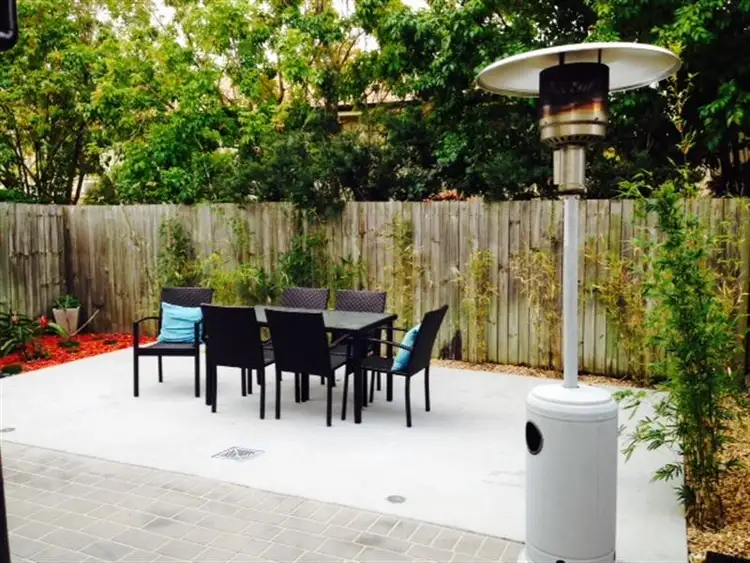 25 Buckingham Place, Eight Mile Plains QLD 4113