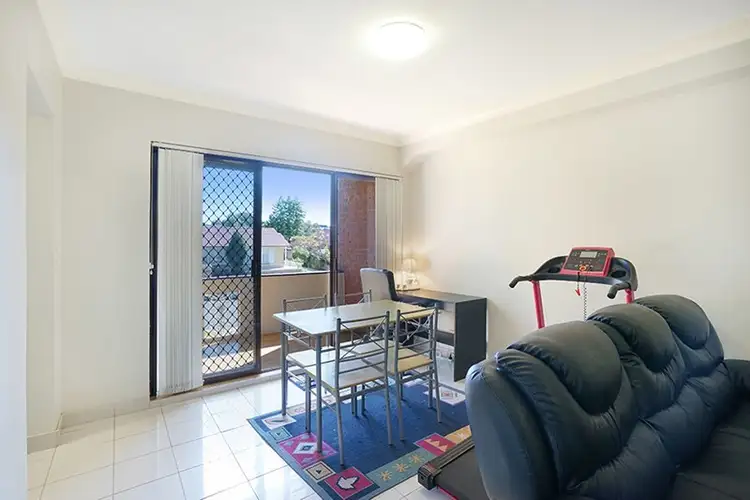 Third view of Homely apartment listing, 6/11-13 Gladstone Street, Bexley NSW 2207