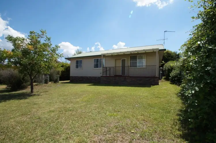 4 Kelly Avenue, Armidale NSW 2350