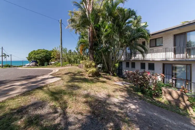 7 Simmons Street, Airlie Beach QLD 4802