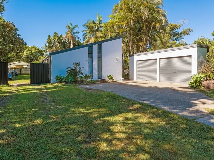 18 Carramar Street, Tewantin QLD 4565