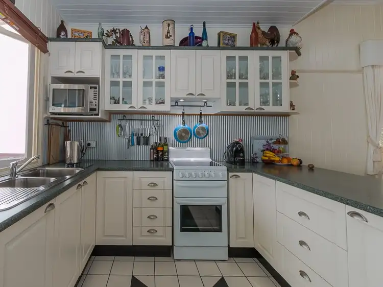 Second view of Homely house listing, 4 Albert Street, Crows Nest QLD 4355