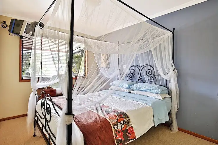 Fifth view of Homely house listing, 52 Roycroft Avenue, Mount Warrigal NSW 2528