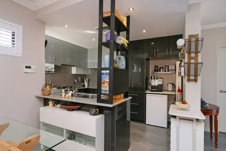 Fourth view of Homely house listing, 7/8 Wanarie View, Beeliar WA 6164