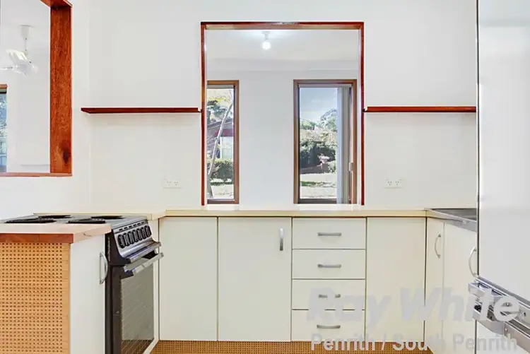 Fourth view of Homely house listing, 8 Pavey Place, Cranebrook NSW 2749