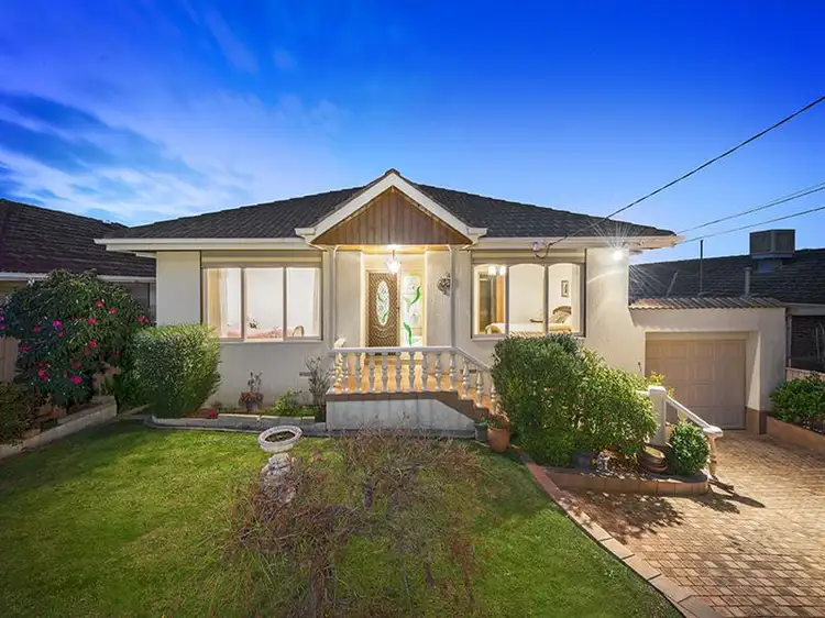 Fourth view of Homely house listing, 33 Lonsdale Street, Bulleen VIC 3105