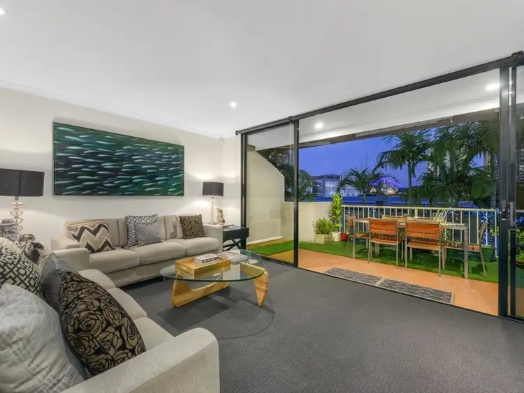Fourth view of Homely townhouse listing, 5/37 Thornbury Street, Spring Hill QLD 4000