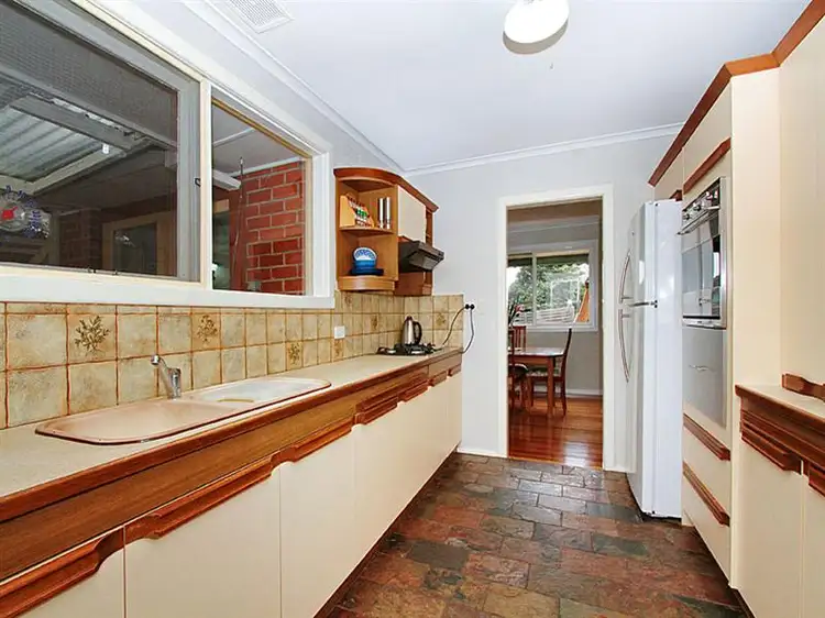 Second view of Homely house listing, 7 Rose Court, Thomastown VIC 3074