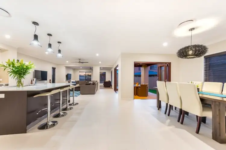 21 Valley Circuit, Kuraby QLD 4112