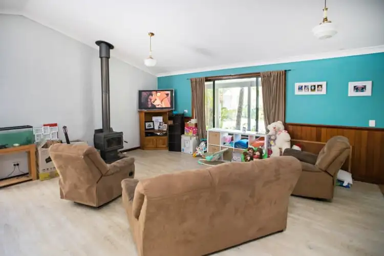 Third view of Homely house listing, 100 Green Point Drive, Green Point NSW 2428