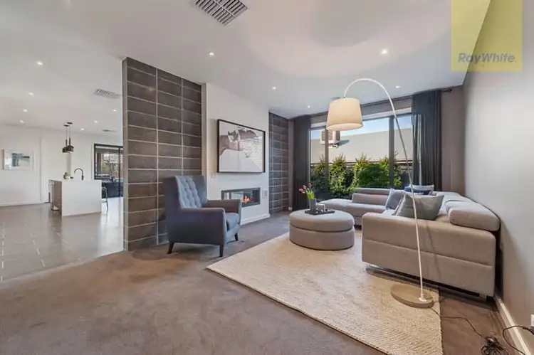 Seventh view of Homely house listing, 40 Flourish Circuit, Greenvale VIC 3059