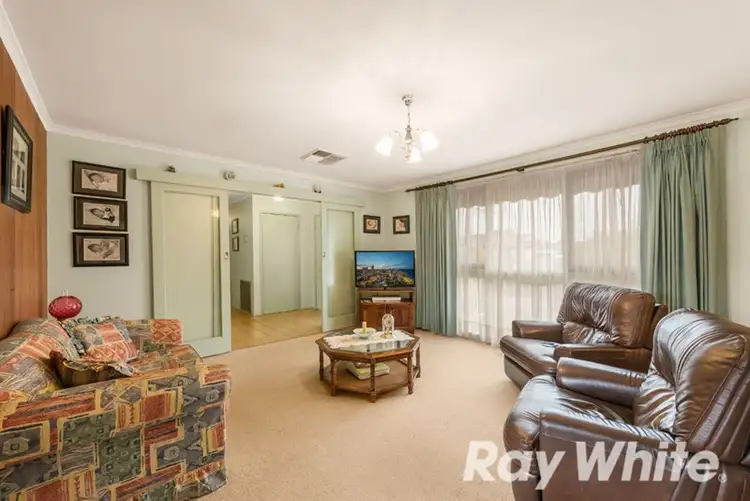 Fourth view of Homely house listing, 5 Lumleah Court, Greensborough VIC 3088