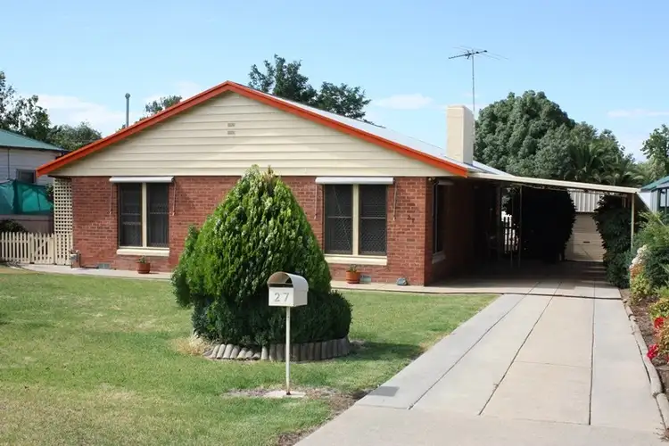 27 Birdwood Street, Corowa NSW 2646