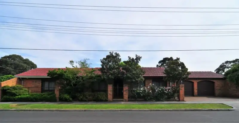 Main view of Homely house listing, 6 Nigretta Court, Mount Waverley VIC 3149
